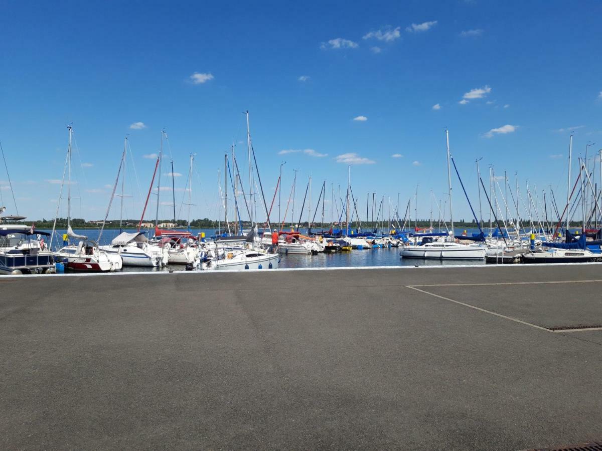 Ferienapartment-Monteurwohnung-Muldestausee Pouch Esterno foto